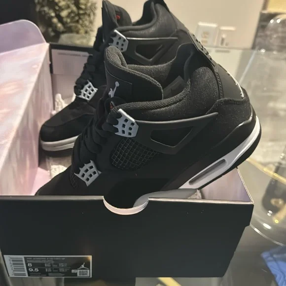 Nike Air Jordan Retro 4 SE Black/Lt Steel Grey-White Canvas